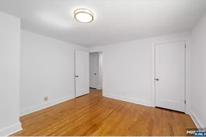367 Essex Avenue, Bloomfield, NJ 07003 - Photo 26