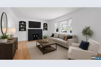 367 Essex Avenue, Bloomfield, NJ 07003 - Photo 6