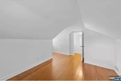 367 Essex Avenue, Bloomfield, NJ 07003 - Photo 34