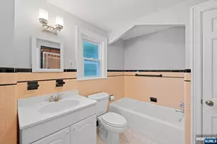 367 Essex Ave, Bloomfield, NJ 07003 - Photo 20