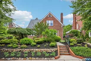 293 Euclid Ave, Hackensack, NJ 07601 - Photo 2