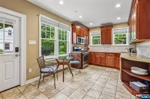 293 Euclid Ave, Hackensack, NJ 07601 - Photo 10