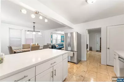 32 Arlington, North Arlington, NJ 07031 - Photo 8