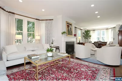 339 Highwood Avenue, Leonia, NJ 07605 - Photo 10