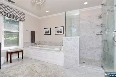 339 Highwood Avenue, Leonia, NJ 07605 - Photo 24