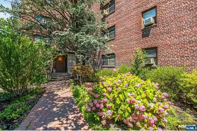 3081 Edwin Avenue 3G #3G, Fort Lee, NJ 07024 - Photo 1