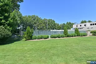 60 Sunset Ct, Mahwah, NJ 07430 - Photo 24