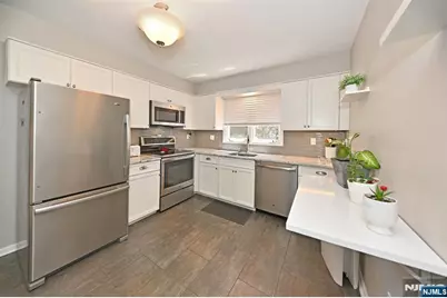 60 Sunset Court, Mahwah, NJ 07430 - Photo 4