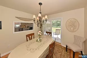60 Sunset Ct, Mahwah, NJ 07430 - Photo 10