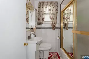 73 Bergen Ave, Clifton, NJ 07011 - Photo 10