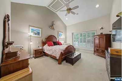 79 S Mackenzie Lane, Denville, NJ 07834 - Photo 22
