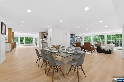 102 Ullman Avenue, Wyckoff Township, NJ 07481 - Photo 14