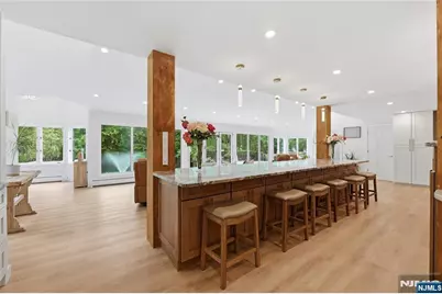 102 Ullman Avenue, Wyckoff Township, NJ 07481 - Photo 8