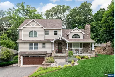 31 Osceola Road, Wayne, NJ 07470 - Photo 2