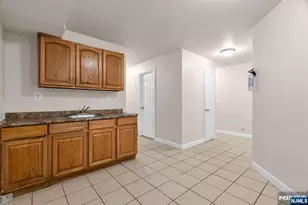 533 S 10th St, Newark, NJ 07103 - Photo 26