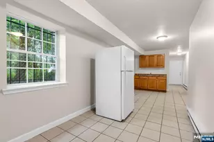 533 S 10th St, Newark, NJ 07103 - Photo 30
