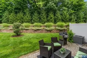 18 Bahr Cir, Verona, NJ 07044 - Photo 24