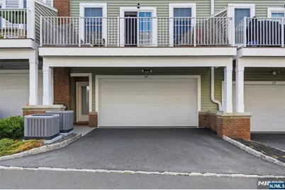 247 Bradley Drive, Wood Ridge, NJ 07075 - Photo 44