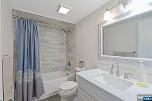 114 Federal Hill Rd, Pompton Lakes, NJ 07442 - Photo 8