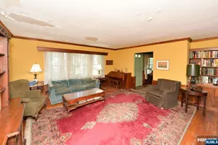 6 Central Ave, Demarest, NJ 07627 - Photo 4