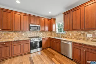 628 Skyline Dr, Jefferson Township, NJ 07849 - Photo 14