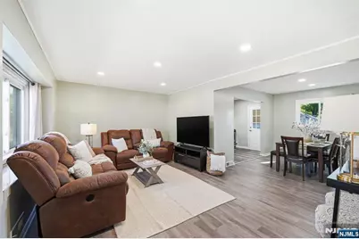 298 Fairway Avenue, Belleville, NJ 07109 - Photo 2