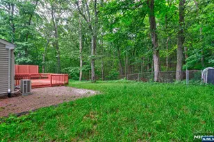 22 Karen Rd, Vernon, NJ 07422 - Photo 24