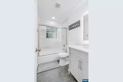 22 Karen Road, Vernon, NJ 07422 - Photo 20