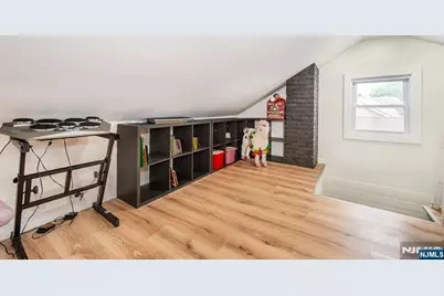 210 Jacoby Street, Maplewood, NJ 07040 - Photo 20