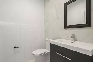 264 Beverly Hills Rd, Fort Lee, NJ 07024 - Photo 24
