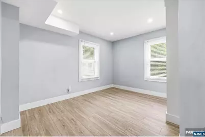 24 Kingsley Street, West Orange Township, NJ 07052 - Photo 16