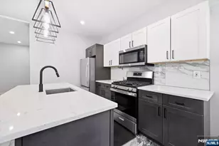 24 Kingsley St, West Orange Township, NJ 07052 - Photo 2