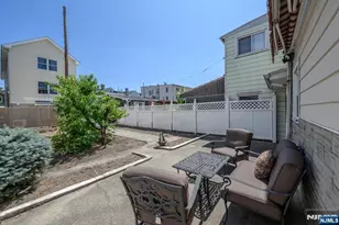 94 Van Buren St, Newark, NJ 07105 - Photo 50