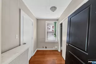 288 Pomona Ave, Newark, NJ 07112 - Photo 32