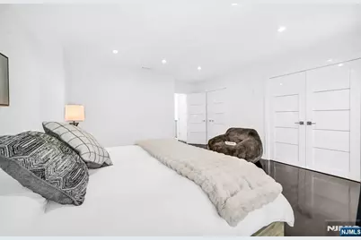 20 Veterans Way, Edgewater, NJ 07020 - Photo 20