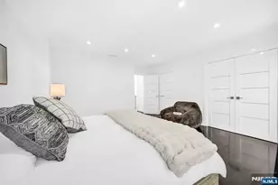 20 Veterans Way, Edgewater, NJ 07020 - Photo 20