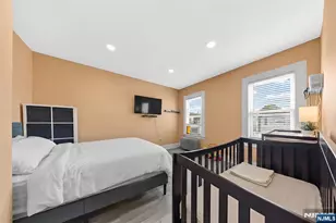 22 Norwood St, Haledon, NJ 07508 - Photo 18