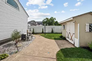 126 Skillman Terrace, Saddle Brook Township, NJ 07663 - Photo 32