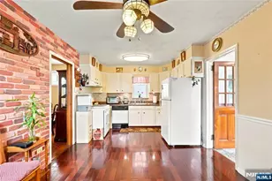 15 York Rd, North Arlington, NJ 07031 - Photo 10