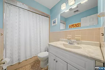 14 Arlington Drive, Denville, NJ 07834 - Photo 32