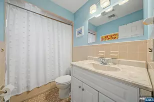 14 Arlington Dr, Denville, NJ 07834 - Photo 32