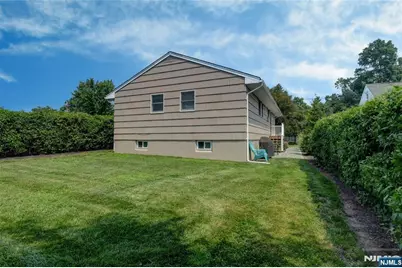 51 Hopper Avenue, Pequannock Township, NJ 07444 - Photo 34