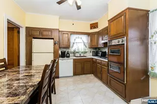 150 Boyle Ave, Totowa, NJ 07512 - Photo 16