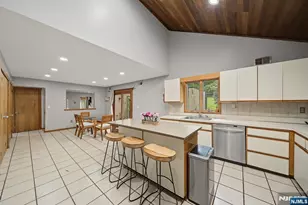 4 Sky Top Dr, Denville, NJ 07834 - Photo 20