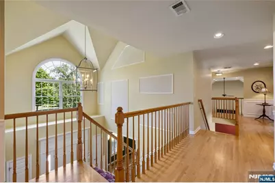 5 Sun Valley Way, Washington Township, NJ 07853 - Photo 14