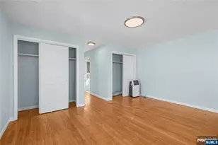 219-221 Clinton Pl, Newark, NJ 07112 - Photo 10