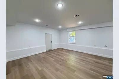 93 Melville Place, Irvington, NJ 07111 - Photo 24