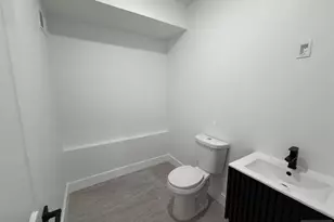 93 Melville Pl, Irvington, NJ 07111 - Photo 26