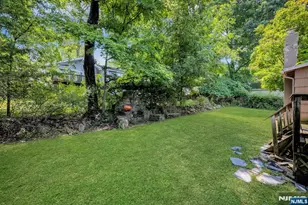 51 Laurel Dr, Wayne, NJ 07470 - Photo 26