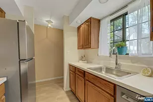 505 Mark Twain Way, Mahwah, NJ 07430 - Photo 6